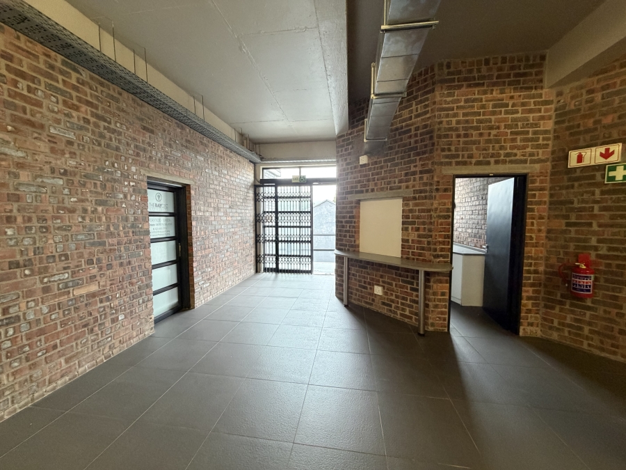 To Let Commercial Property for Rent in Salt River Western Cape